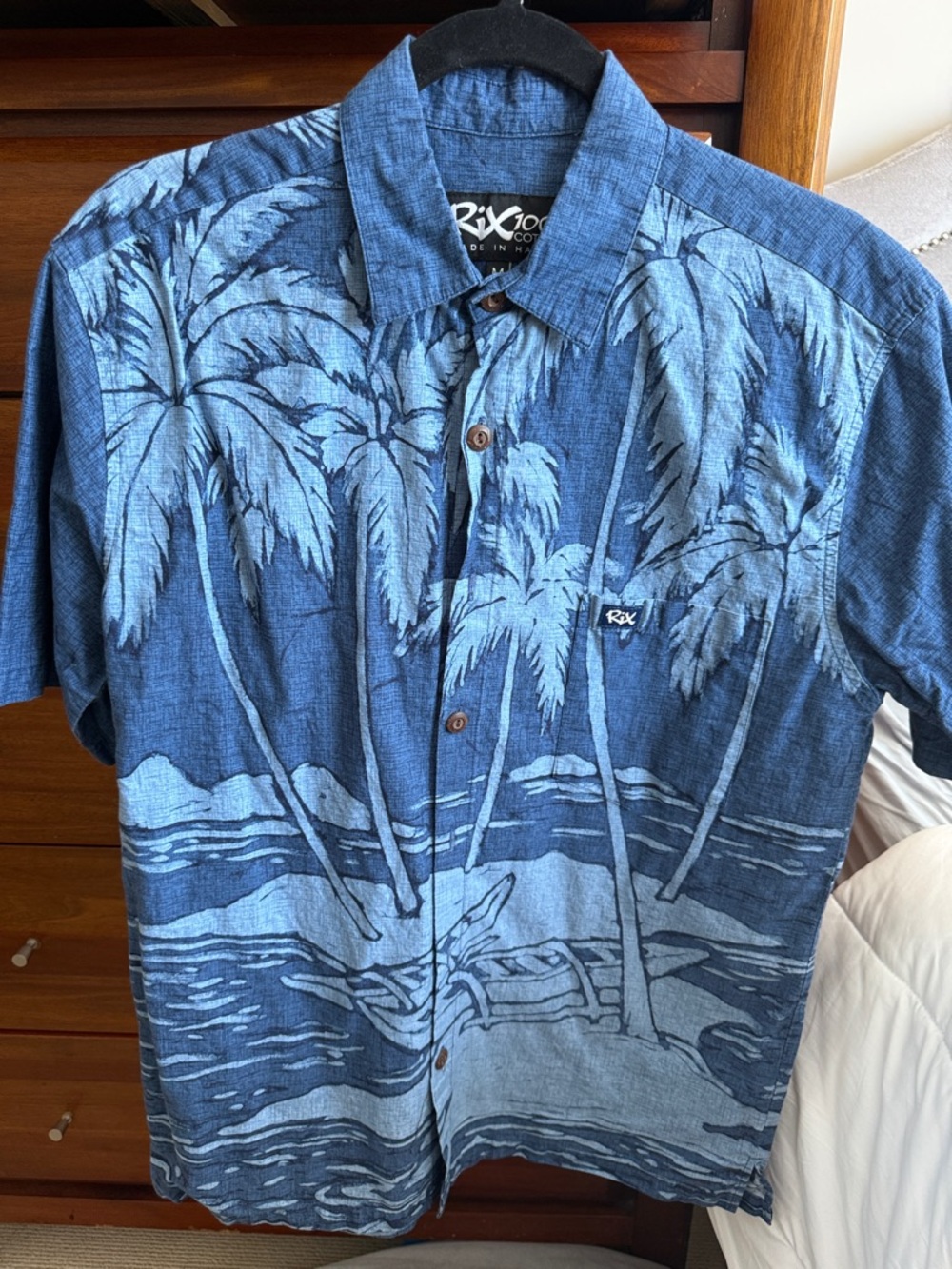 Indigo Palm-Print Short-Sleeve Button-Down Shirt
